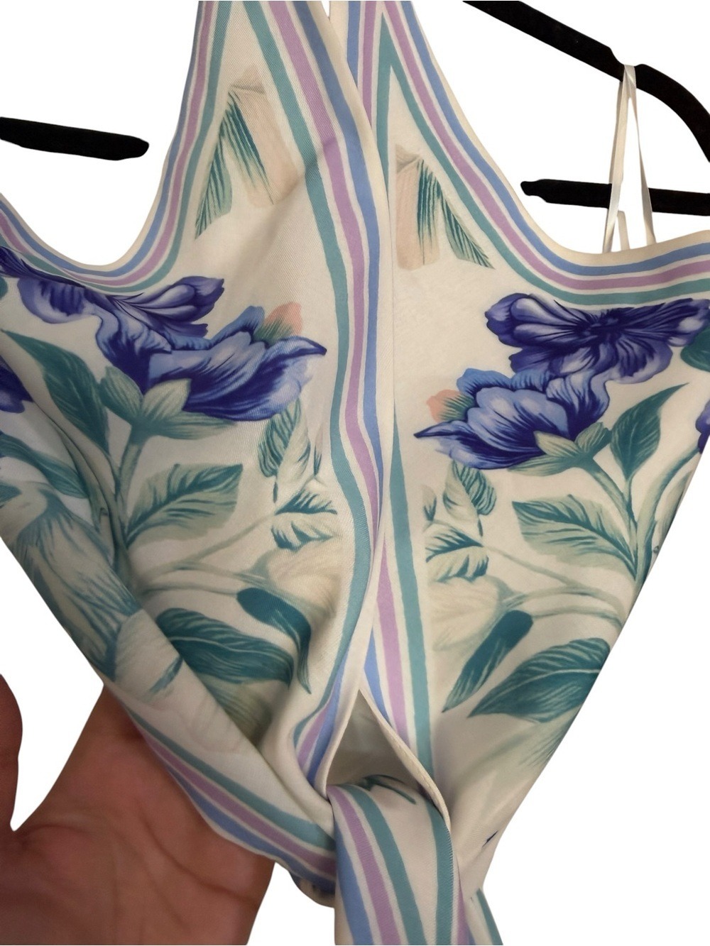 Commense SET White Maxi Dress with Blue Floral Halter - Picture 9 of 15